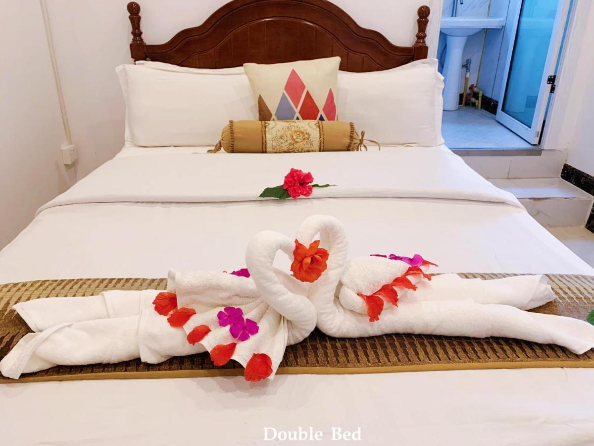 Crystal Beach Hotel بورت فيلا المظهر الخارجي الصورة